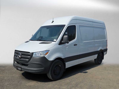 2026 Mercedes-Benz Sprinter 2500 Standard Roof I4 Diesel 144 RWD