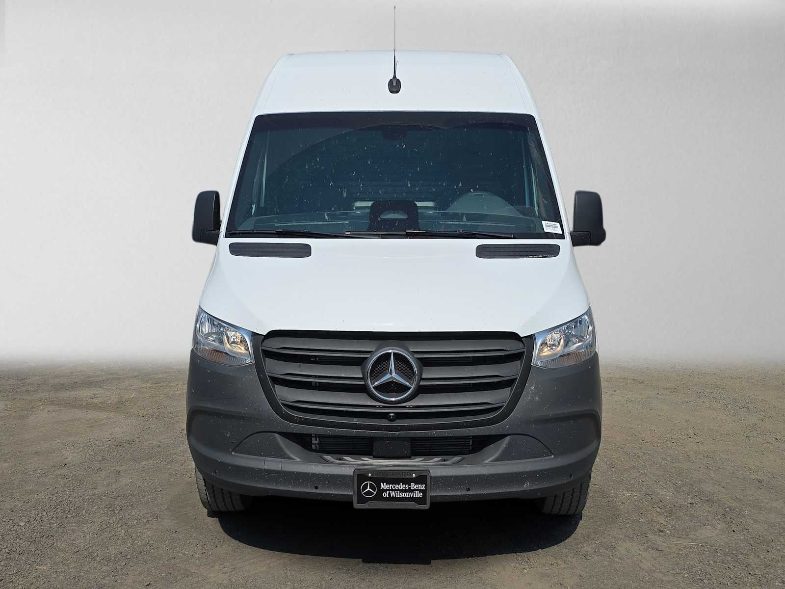 2026 Mercedes-Benz Sprinter 2500 Standard Roof I4 Diesel 144 RWD