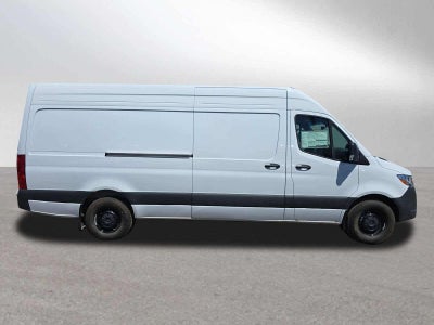 2026 Mercedes-Benz Sprinter 2500 High Roof I4 Diesel 170 RWD