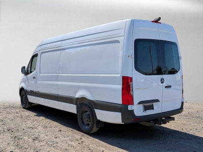 2026 Mercedes-Benz Sprinter 2500 High Roof I4 Diesel 170 RWD