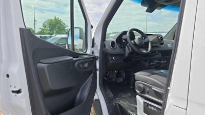 2026 Mercedes-Benz Sprinter 2500 High Roof I4 Diesel 170 RWD