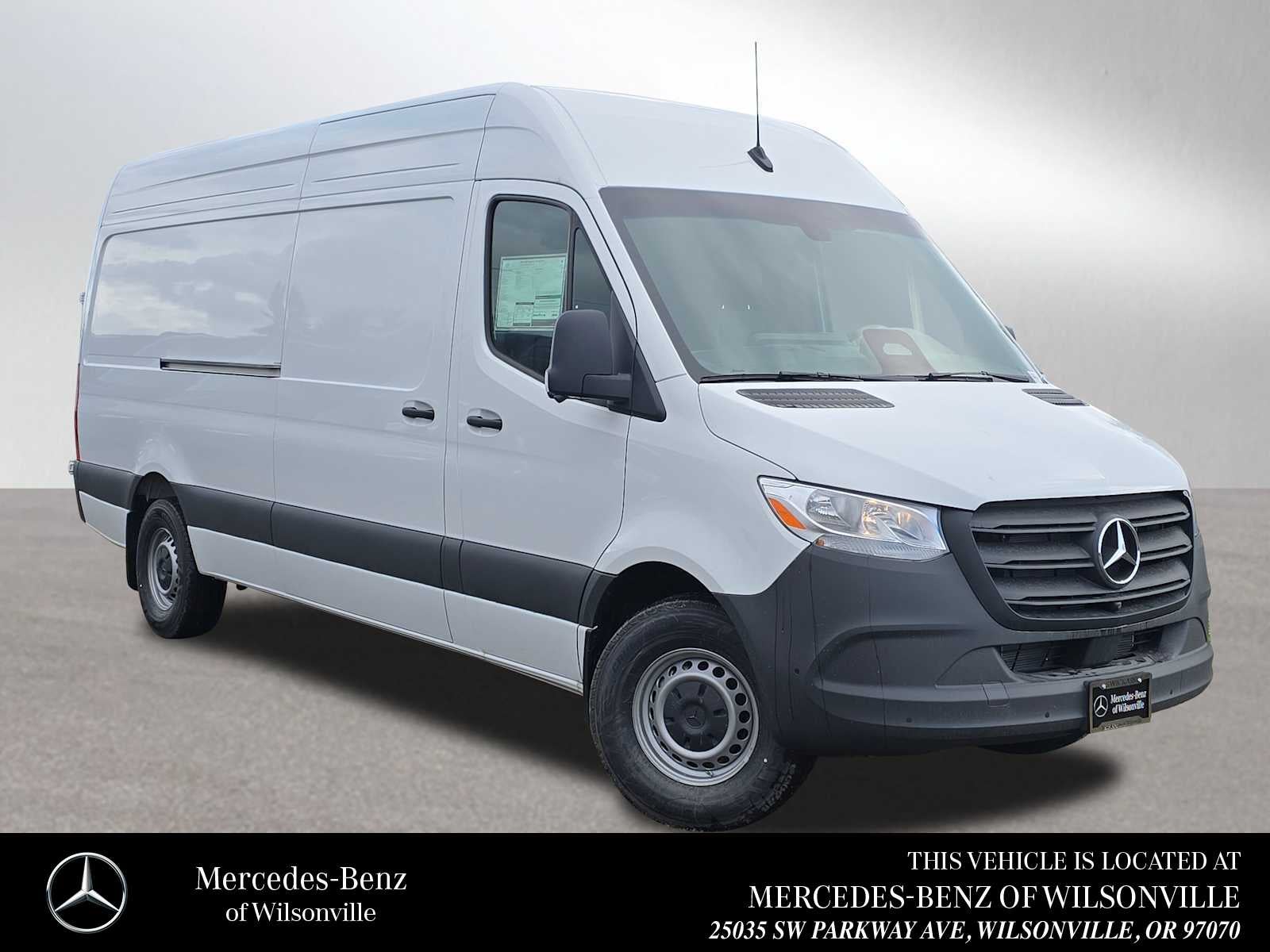 2026 Mercedes-Benz Sprinter 2500 High Roof I4 Diesel 170 RWD