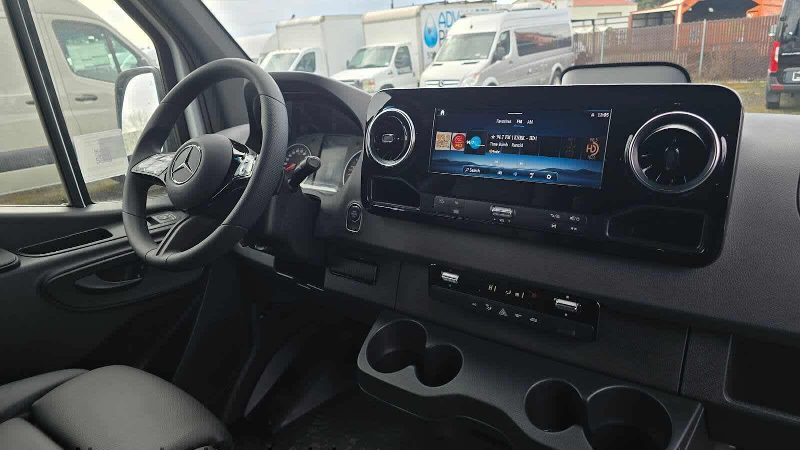 2026 Mercedes-Benz Sprinter 2500 High Roof I4 Diesel 170 RWD