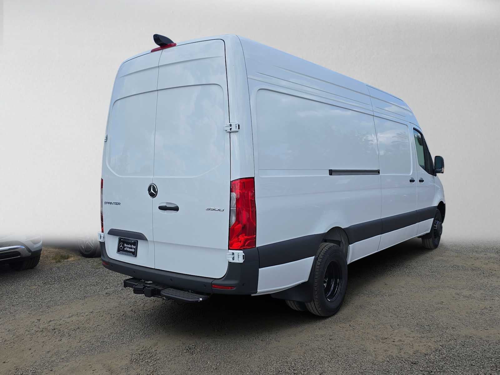 2026 Mercedes-Benz Sprinter 2500 High Roof I4 Diesel 170 RWD