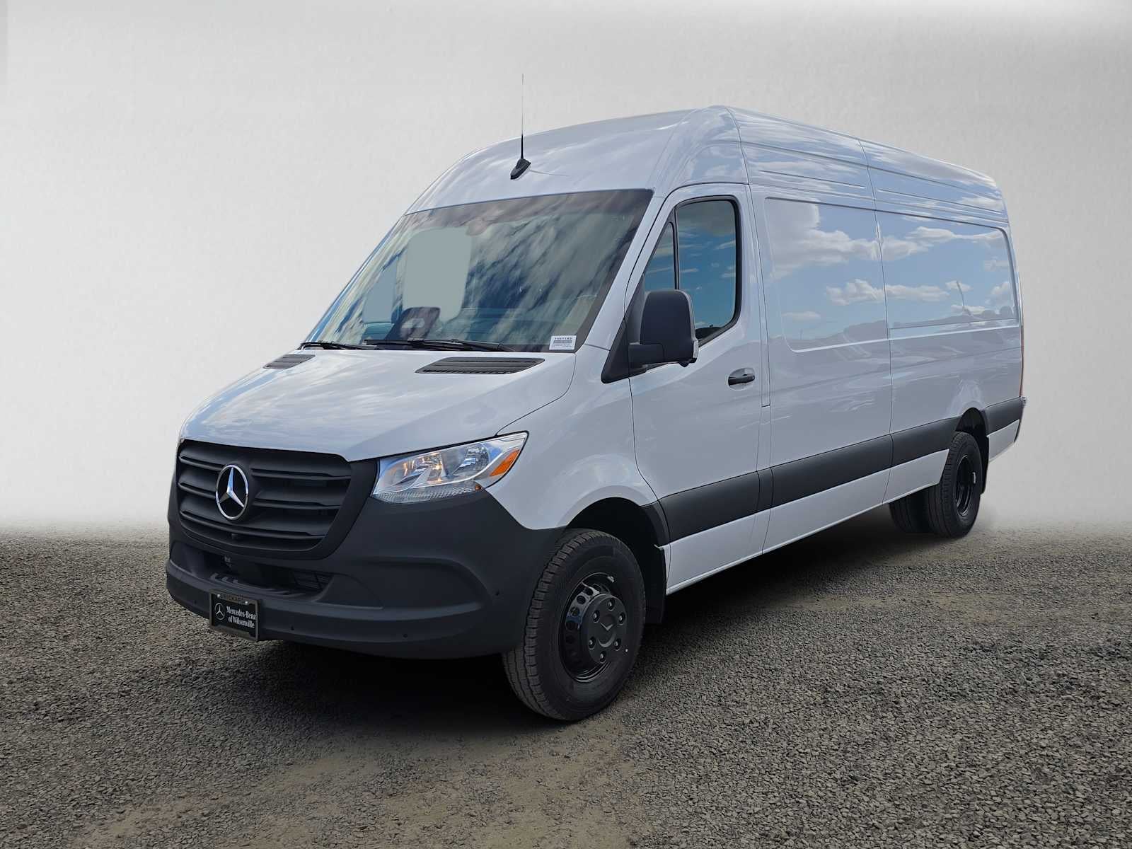 2026 Mercedes-Benz Sprinter 2500 High Roof I4 Diesel 170 RWD