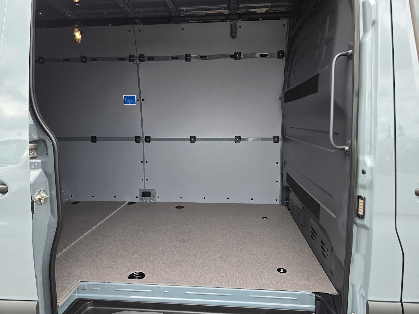 2026 Mercedes-Benz Sprinter 2500 High Roof I4 Diesel 170 RWD