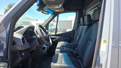 2026 Mercedes-Benz Sprinter 2500 High Roof I4 Diesel 170 RWD