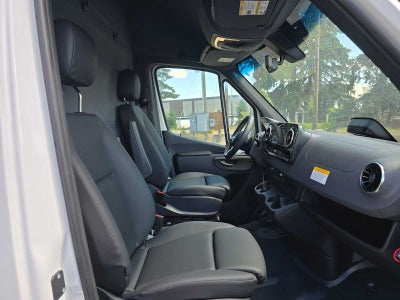 2026 Mercedes-Benz Sprinter Cargo 2500 High Roof I4 Diesel 170 RWD