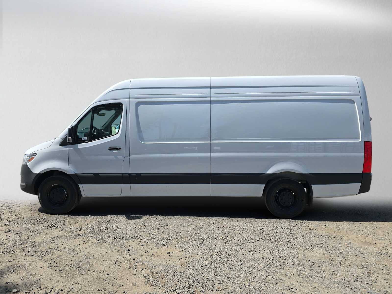 2026 Mercedes-Benz Sprinter Cargo 2500 High Roof I4 Diesel 170 RWD
