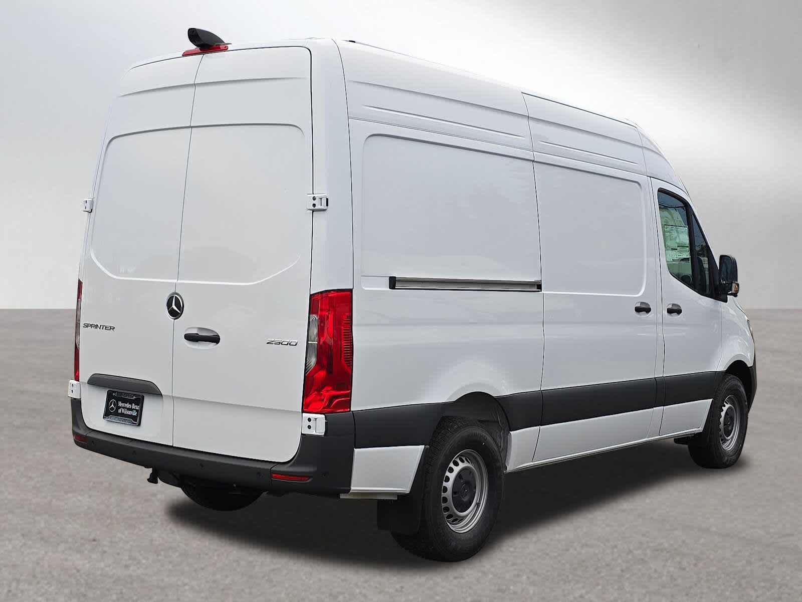 2026 Mercedes-Benz Sprinter 2500 High Roof I4 Diesel 170" RWD