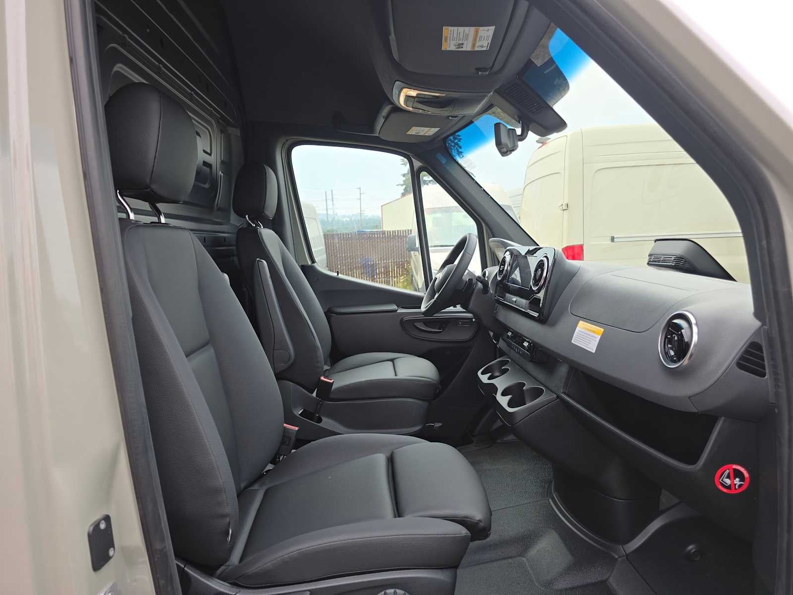 2026 Mercedes-Benz Sprinter Cargo 2500 High Roof I4 Diesel 170 RWD