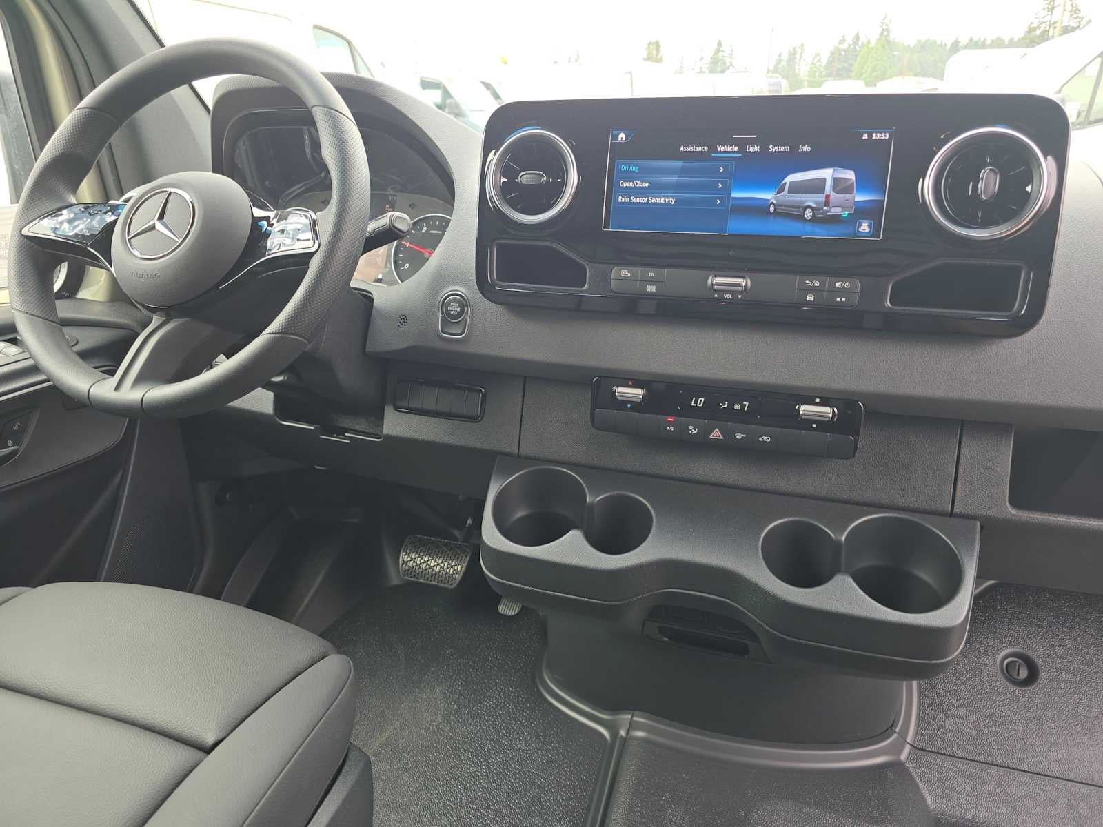 2026 Mercedes-Benz Sprinter Cargo 2500 High Roof I4 Diesel 170 RWD