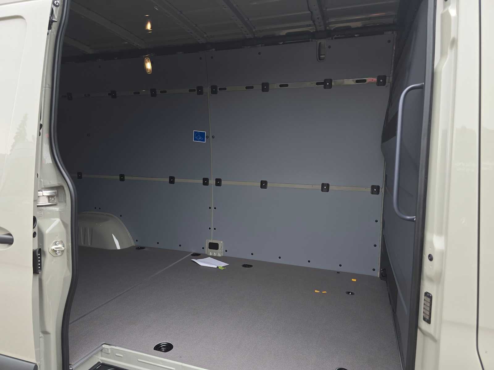 2026 Mercedes-Benz Sprinter Cargo 2500 High Roof I4 Diesel 170 RWD