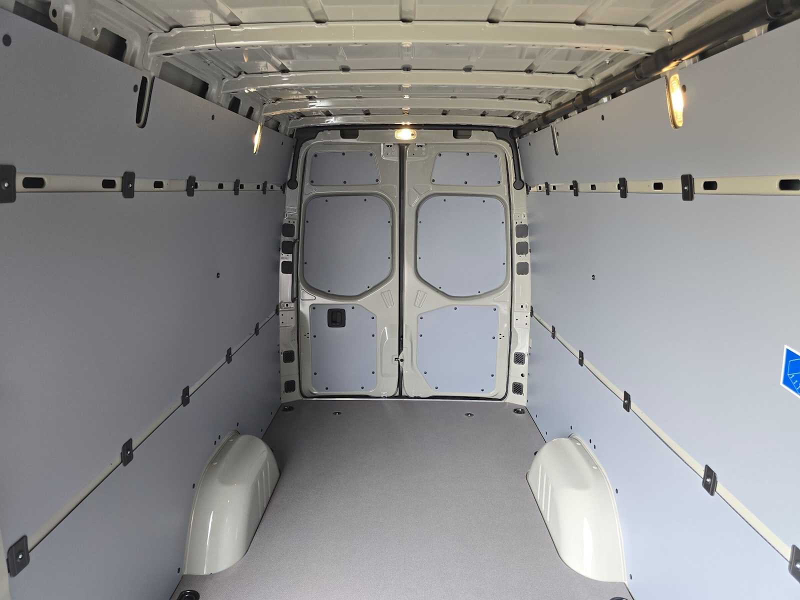 2026 Mercedes-Benz Sprinter Cargo 2500 High Roof I4 Diesel 170 RWD