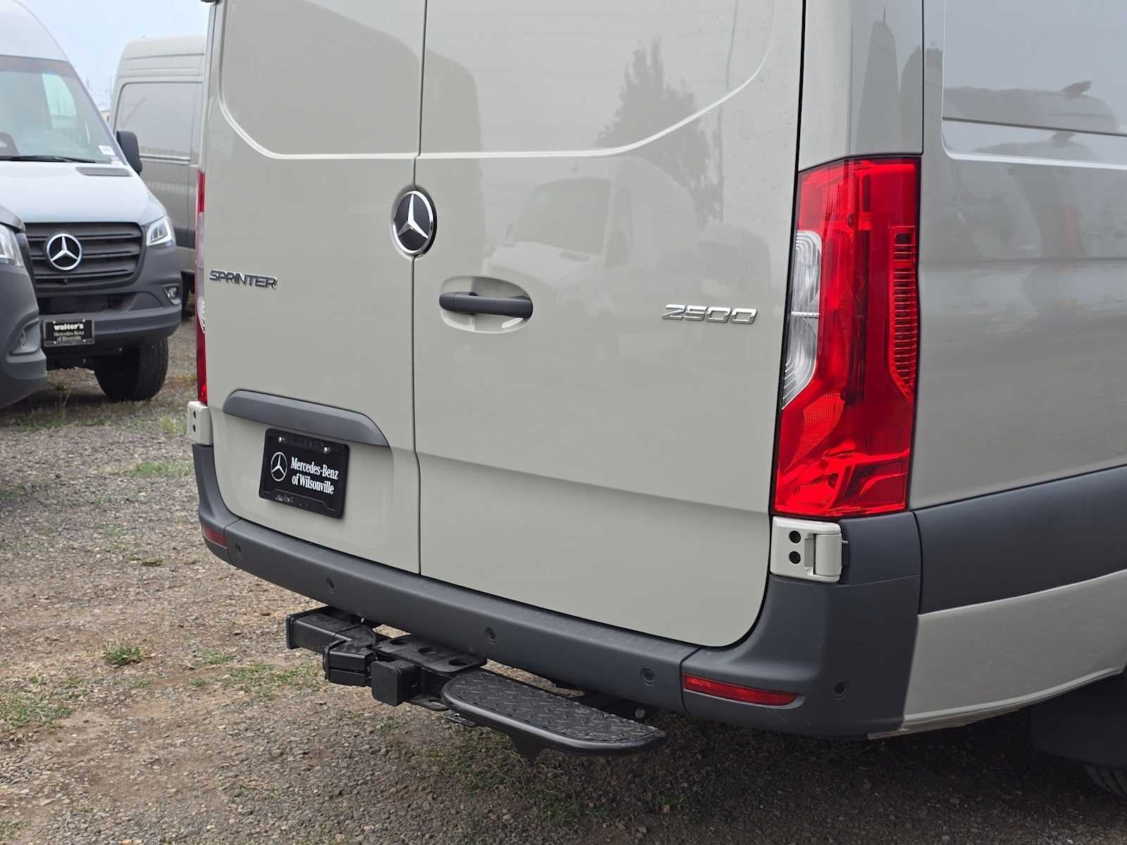 2026 Mercedes-Benz Sprinter Cargo 2500 High Roof I4 Diesel 170 RWD
