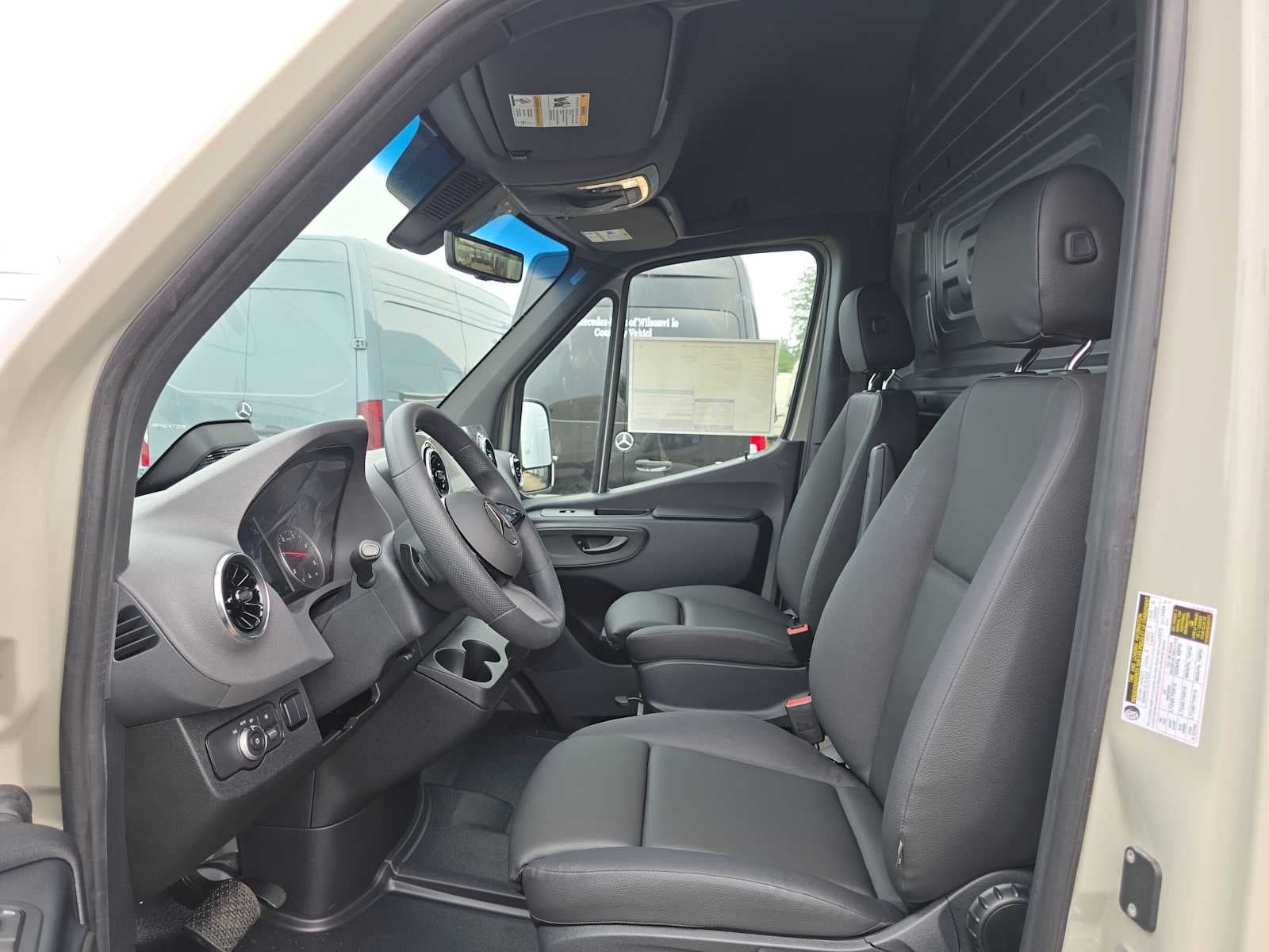 2026 Mercedes-Benz Sprinter Cargo 2500 High Roof I4 Diesel 170 RWD
