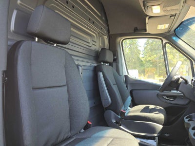 2026 Mercedes-Benz Sprinter Cargo 2500 High Roof I4 Diesel 170 RWD