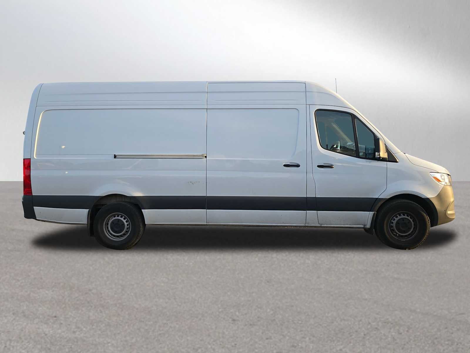 2025 Mercedes-Benz Sprinter Cargo Van 2500 High Roof I4 Diesel 170" RWD
