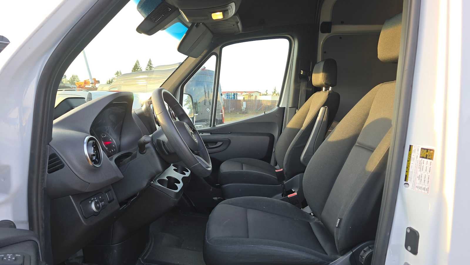 2025 Mercedes-Benz Sprinter Cargo Van 2500 High Roof I4 Diesel 170" RWD