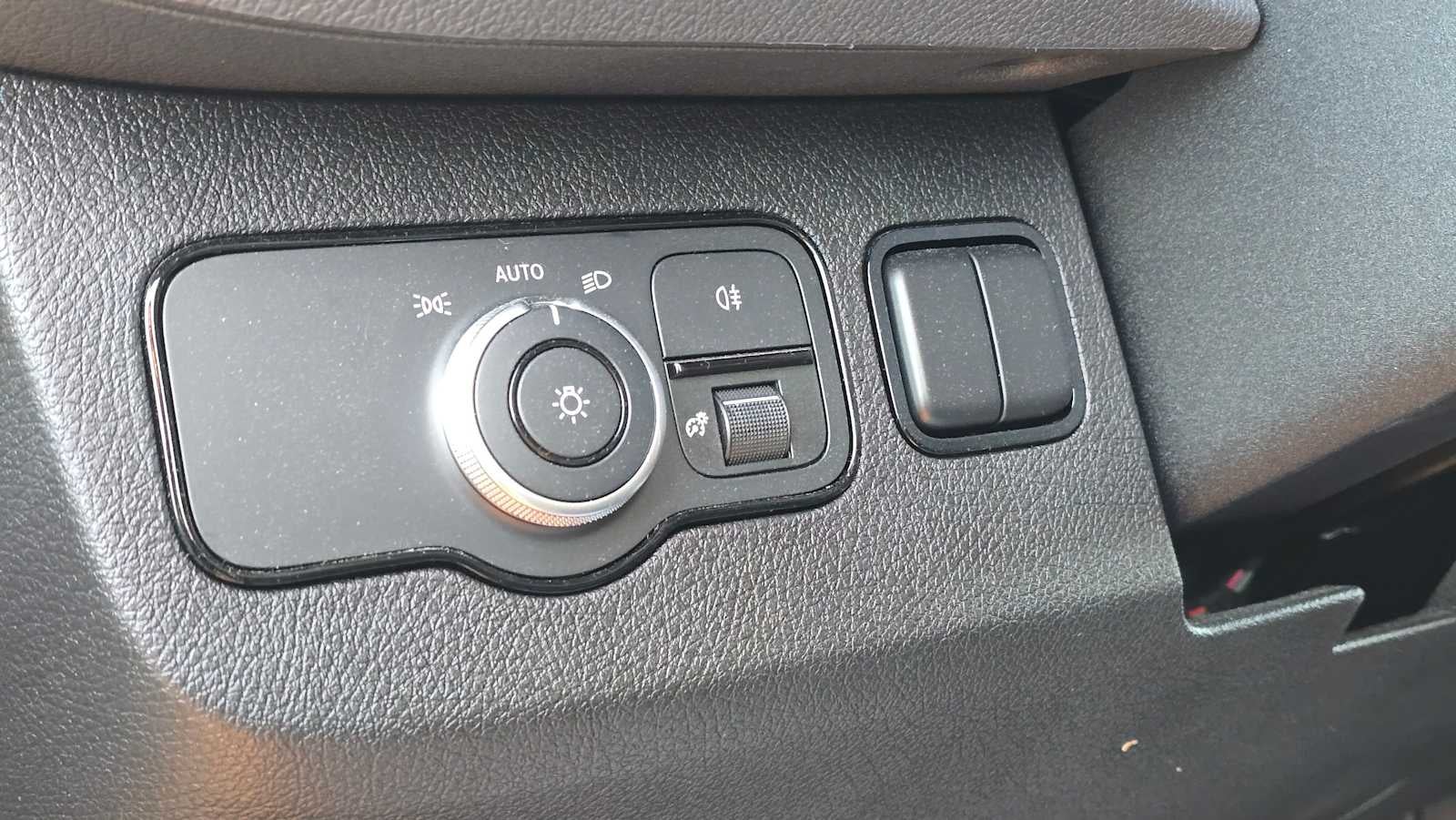 2025 Mercedes-Benz Sprinter Cargo Van 2500 High Roof I4 Diesel 170" RWD