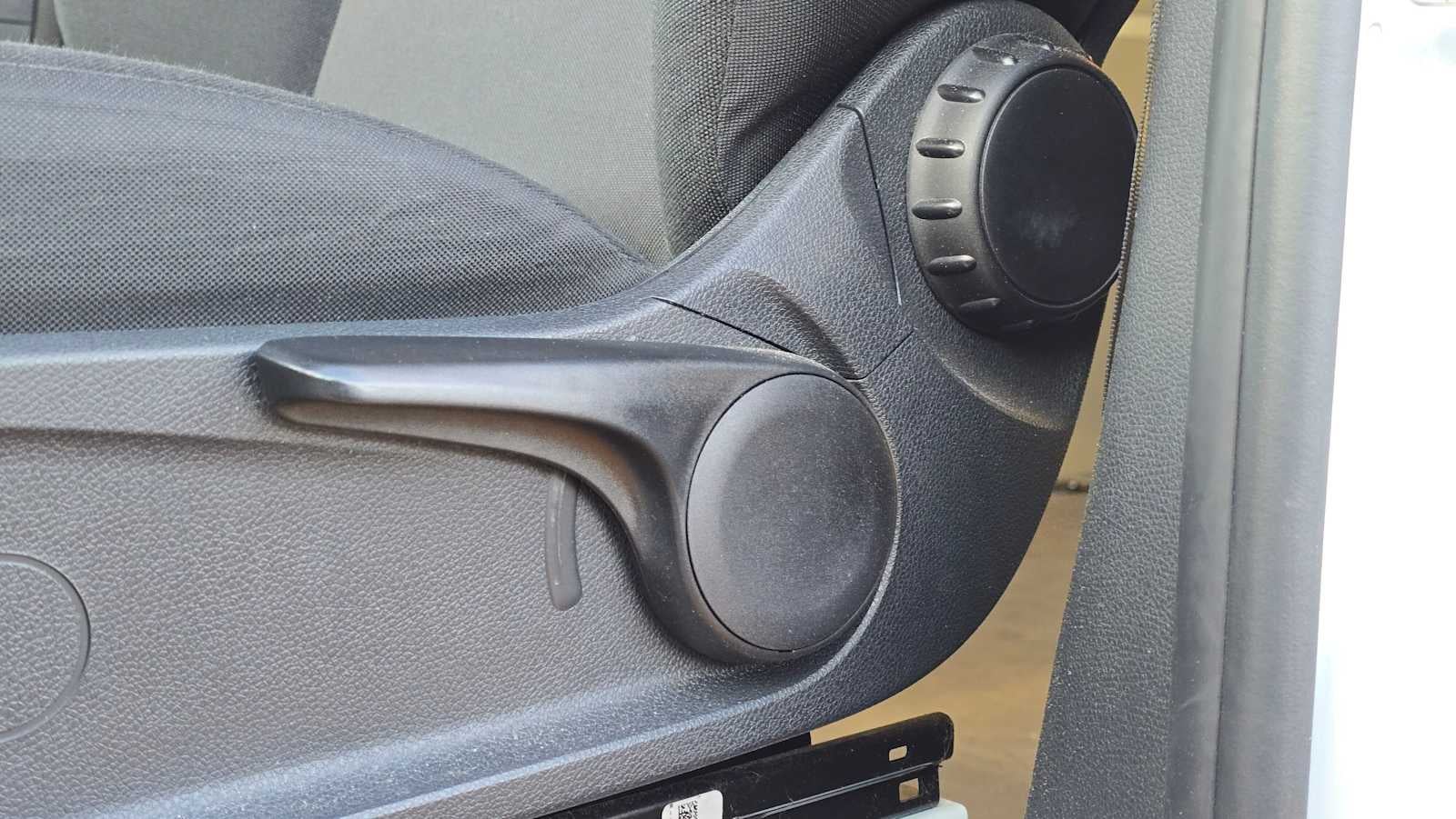 2025 Mercedes-Benz Sprinter Cargo Van 2500 High Roof I4 Diesel 170" RWD