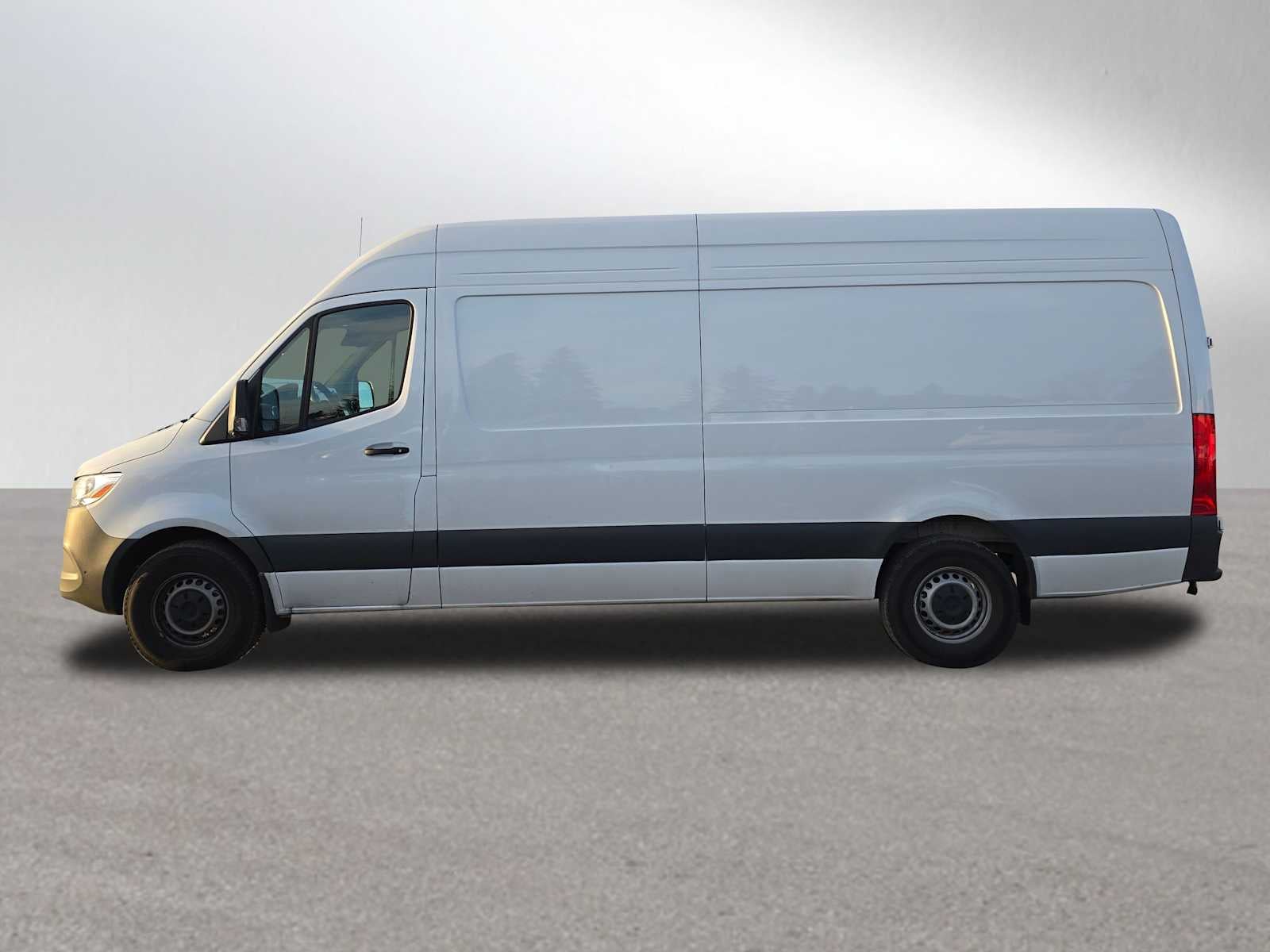 2025 Mercedes-Benz Sprinter Cargo Van 2500 High Roof I4 Diesel 170" RWD