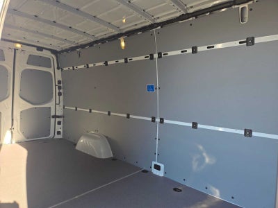 2027 Mercedes-Benz Sprinter Cargo 2500 High Roof I4 Diesel 170 RWD