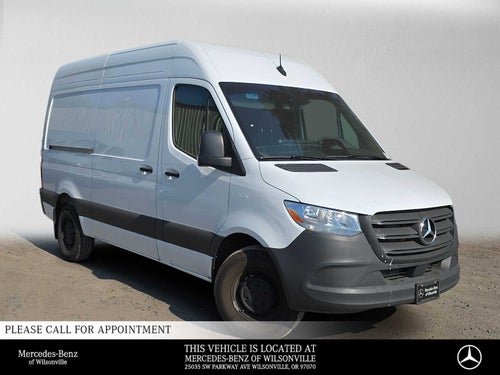 2026 Mercedes-Benz Sprinter 2500 Standard Roof I4 Diesel HO 144 RWD