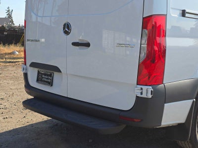 2026 Mercedes-Benz Sprinter 2500 Standard Roof I4 Diesel HO 144 RWD