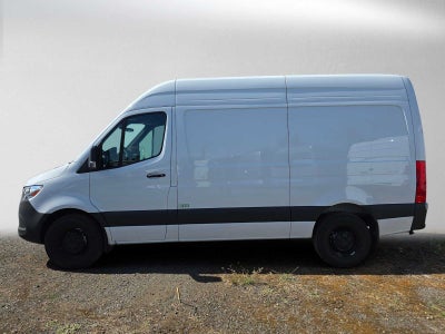 2026 Mercedes-Benz Sprinter 2500 Standard Roof I4 Diesel HO 144 RWD