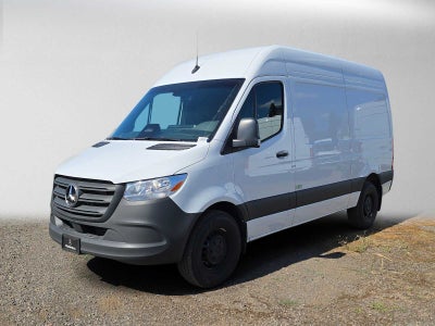 2026 Mercedes-Benz Sprinter 2500 Standard Roof I4 Diesel HO 144 RWD