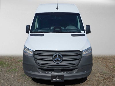 2026 Mercedes-Benz Sprinter 2500 Standard Roof I4 Diesel HO 144 RWD