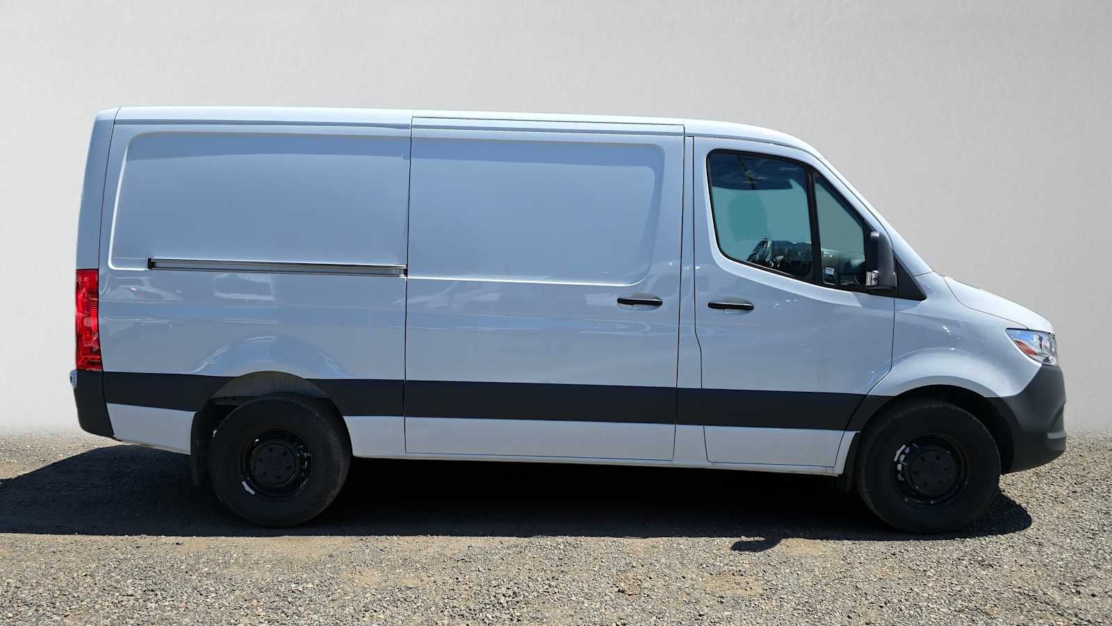 2025 Mercedes-Benz Sprinter Cargo Van 2500 Standard Roof I4 Diesel HO 144 RWD