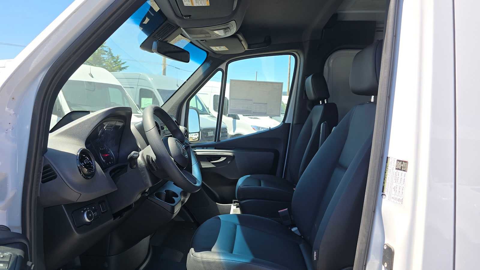 2025 Mercedes-Benz Sprinter Cargo Van 2500 Standard Roof I4 Diesel HO 144 RWD