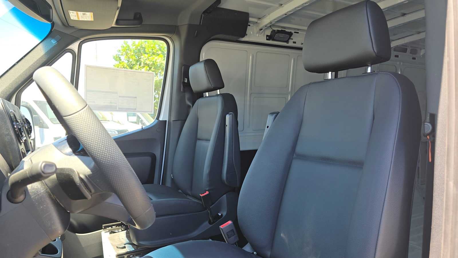 2025 Mercedes-Benz Sprinter Cargo Van 2500 Standard Roof I4 Diesel HO 144 RWD
