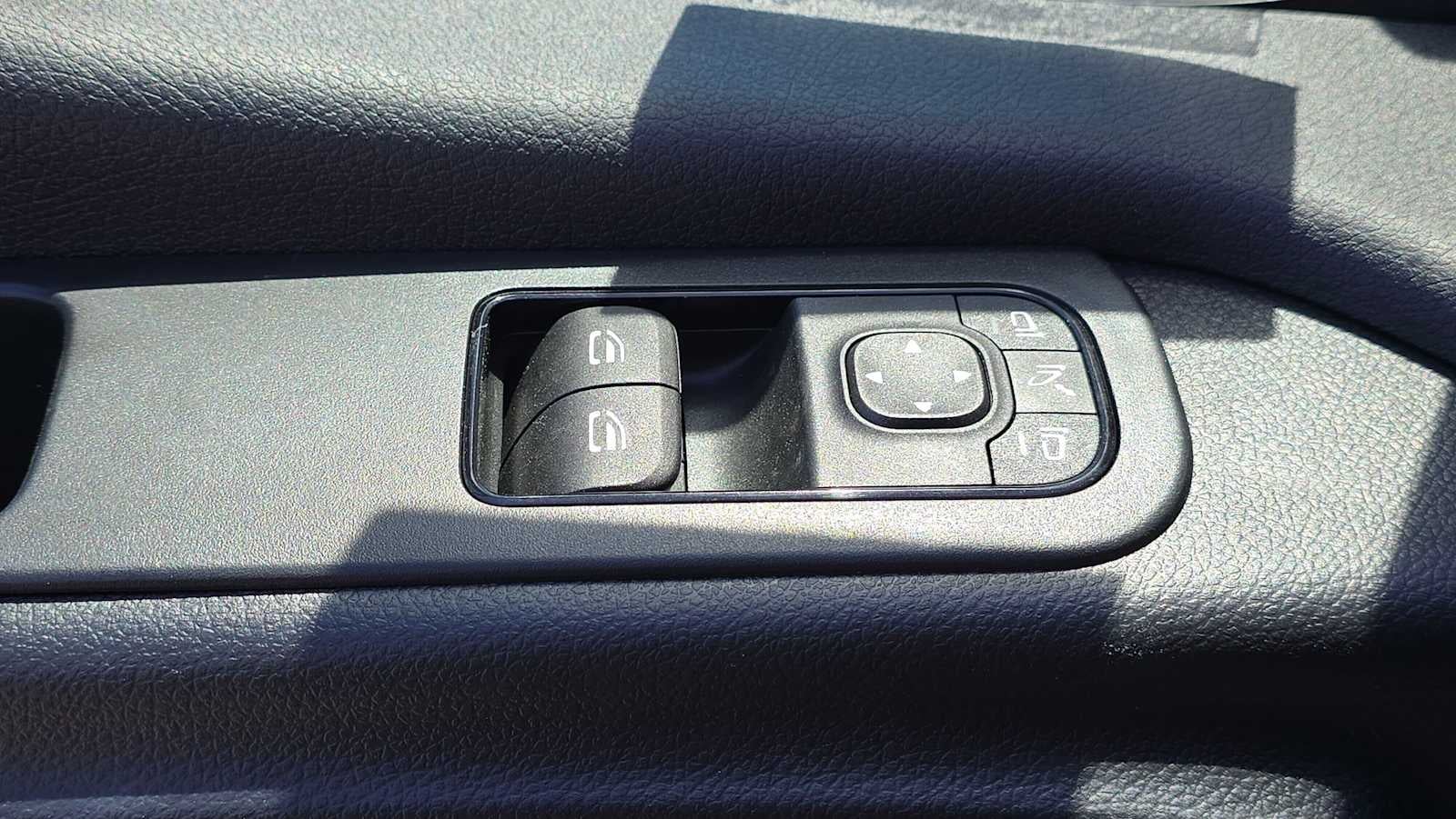 2025 Mercedes-Benz Sprinter Cargo Van 2500 Standard Roof I4 Diesel HO 144 RWD