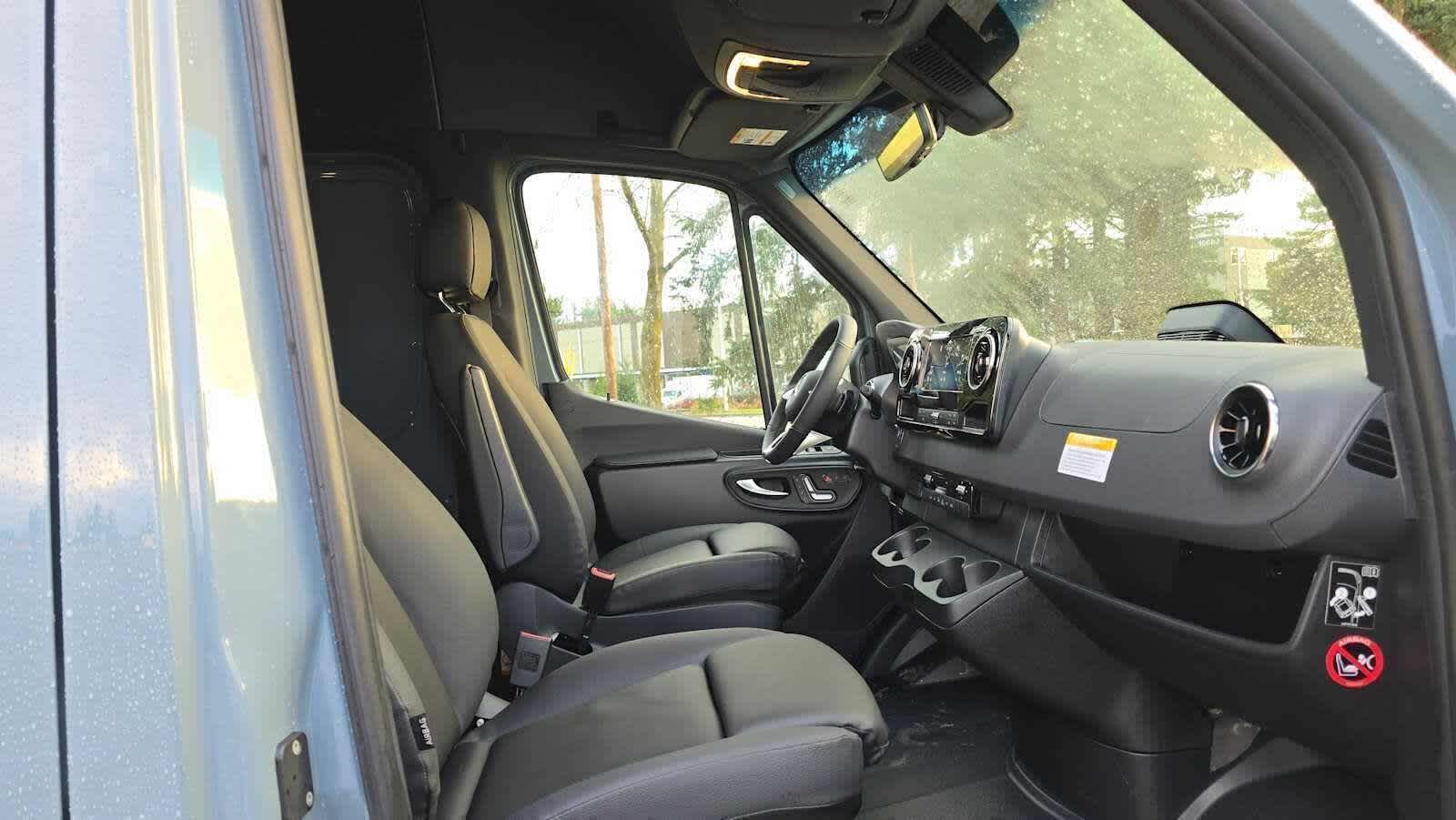 2026 Mercedes-Benz Sprinter 2500 Standard Roof I4 Diesel HO 144" AWD