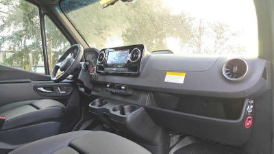 2026 Mercedes-Benz Sprinter 2500 Standard Roof I4 Diesel HO 144" AWD