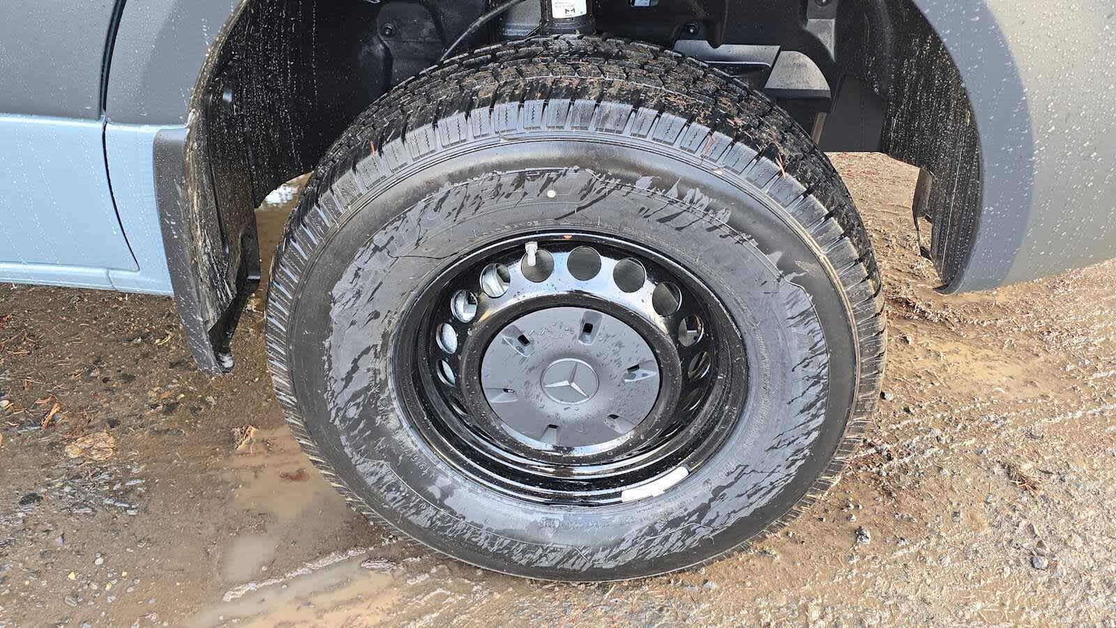 2026 Mercedes-Benz Sprinter 2500 Standard Roof I4 Diesel HO 144" AWD