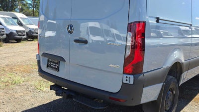 2026 Mercedes-Benz Sprinter 2500 Standard Roof I4 Diesel HO 144 AWD
