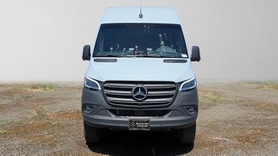 2026 Mercedes-Benz Sprinter 2500 Standard Roof I4 Diesel HO 144 AWD