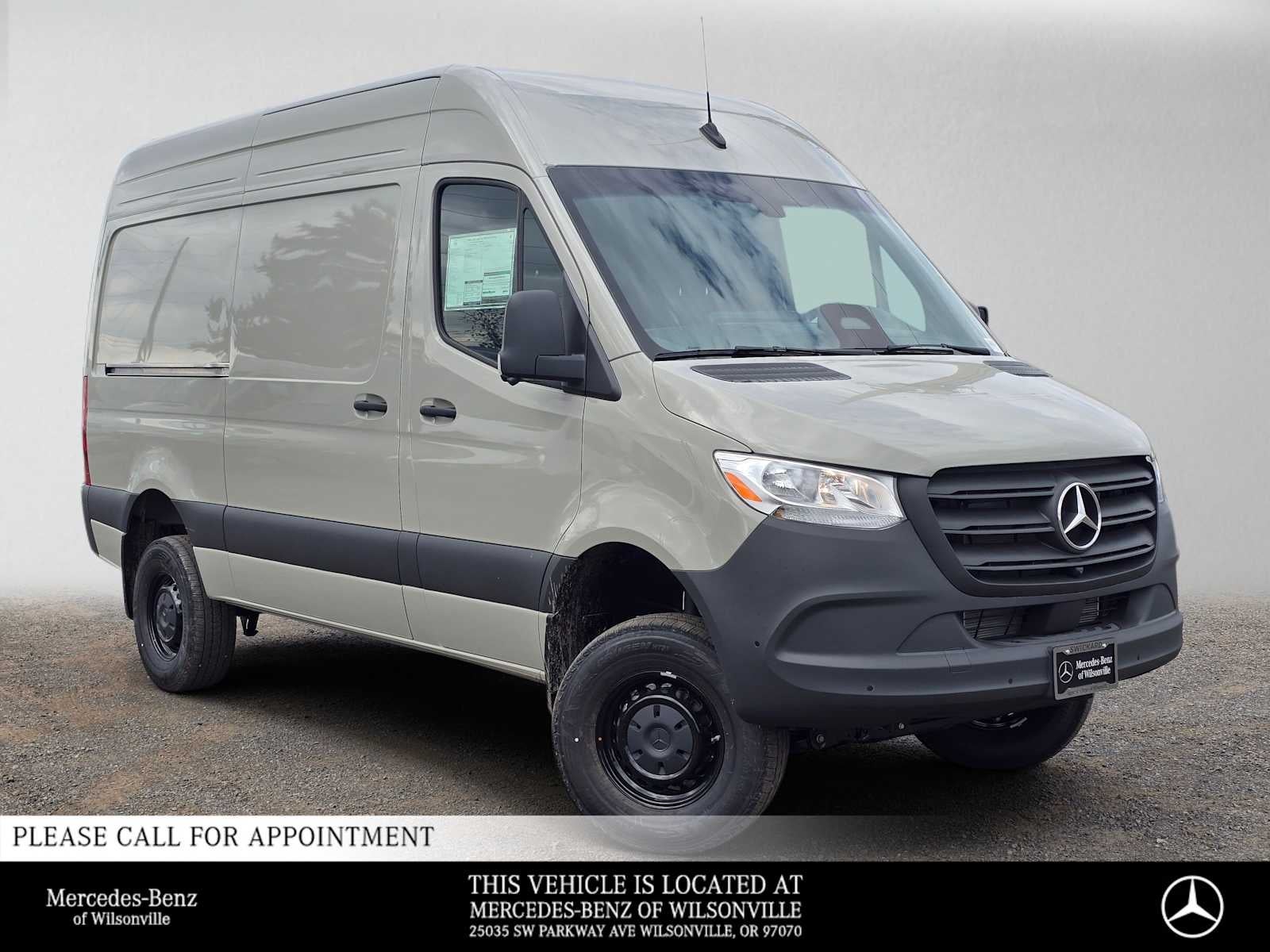 2026 Mercedes-Benz Sprinter Cargo 2500 Standard Roof I4 Diesel HO 144 AWD