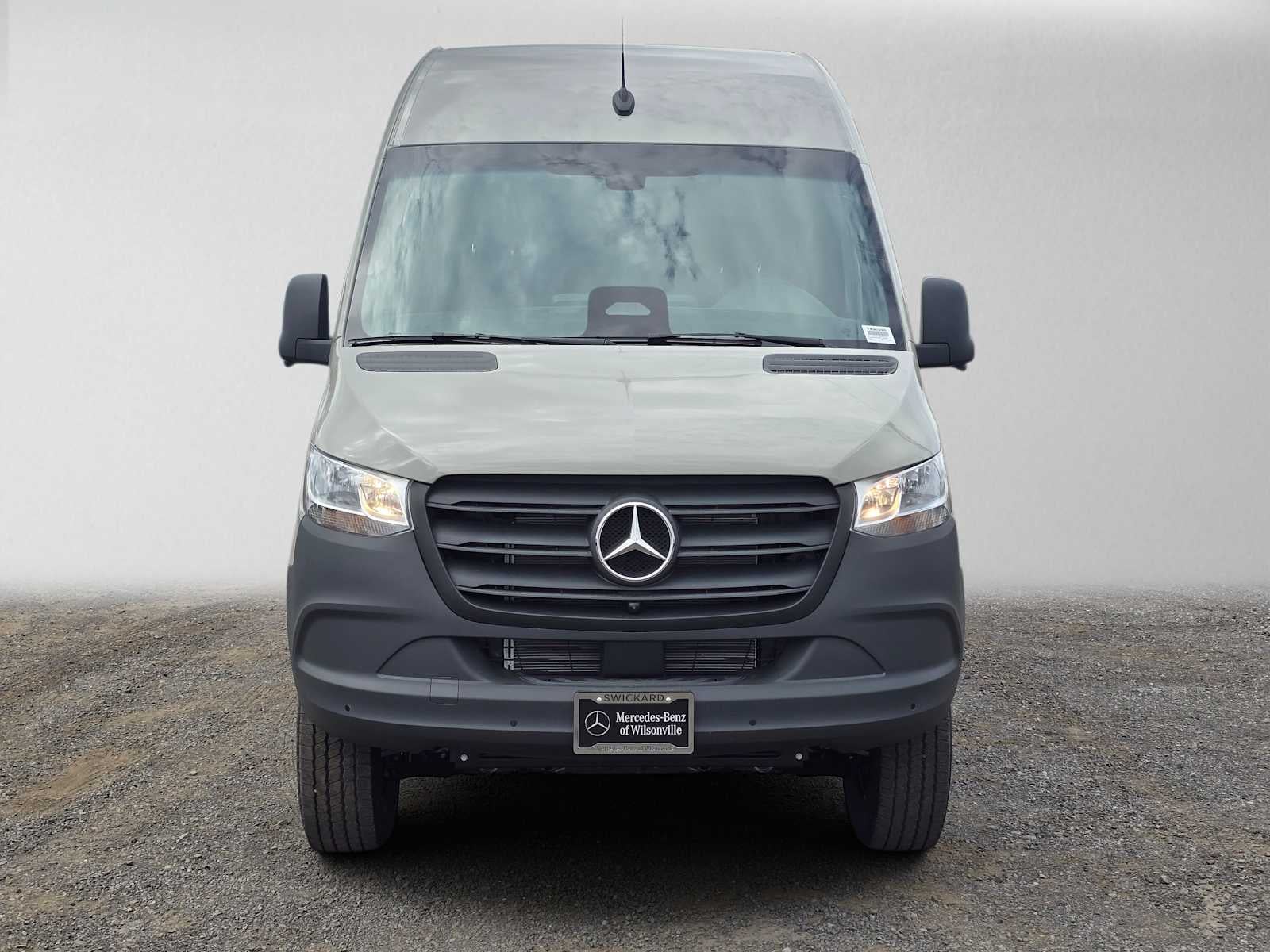 2026 Mercedes-Benz Sprinter Cargo 2500 Standard Roof I4 Diesel HO 144 AWD