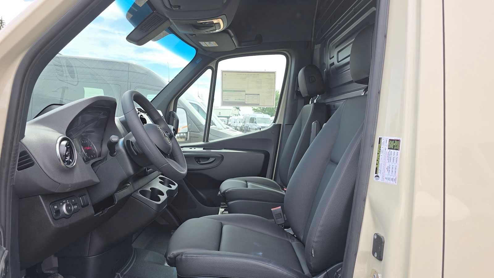 2025 Mercedes-Benz Sprinter Cargo Van 2500 Standard Roof I4 Diesel HO 144 AWD