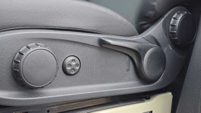2025 Mercedes-Benz Sprinter Cargo Van 2500 Standard Roof I4 Diesel HO 144 AWD
