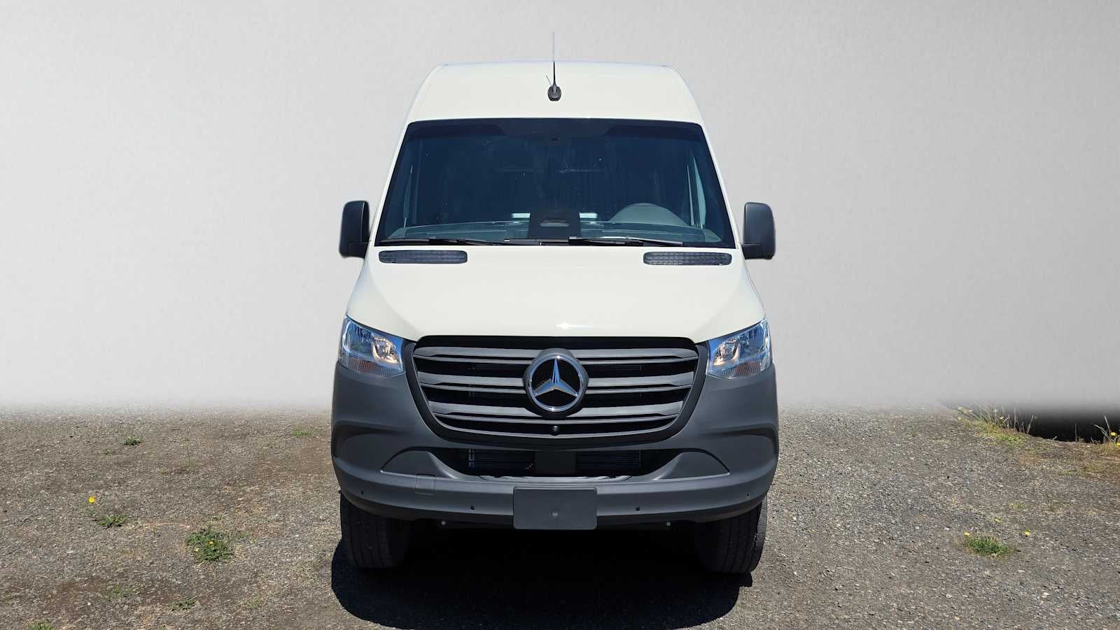 2025 Mercedes-Benz Sprinter Cargo Van 2500 Standard Roof I4 Diesel HO 144 AWD