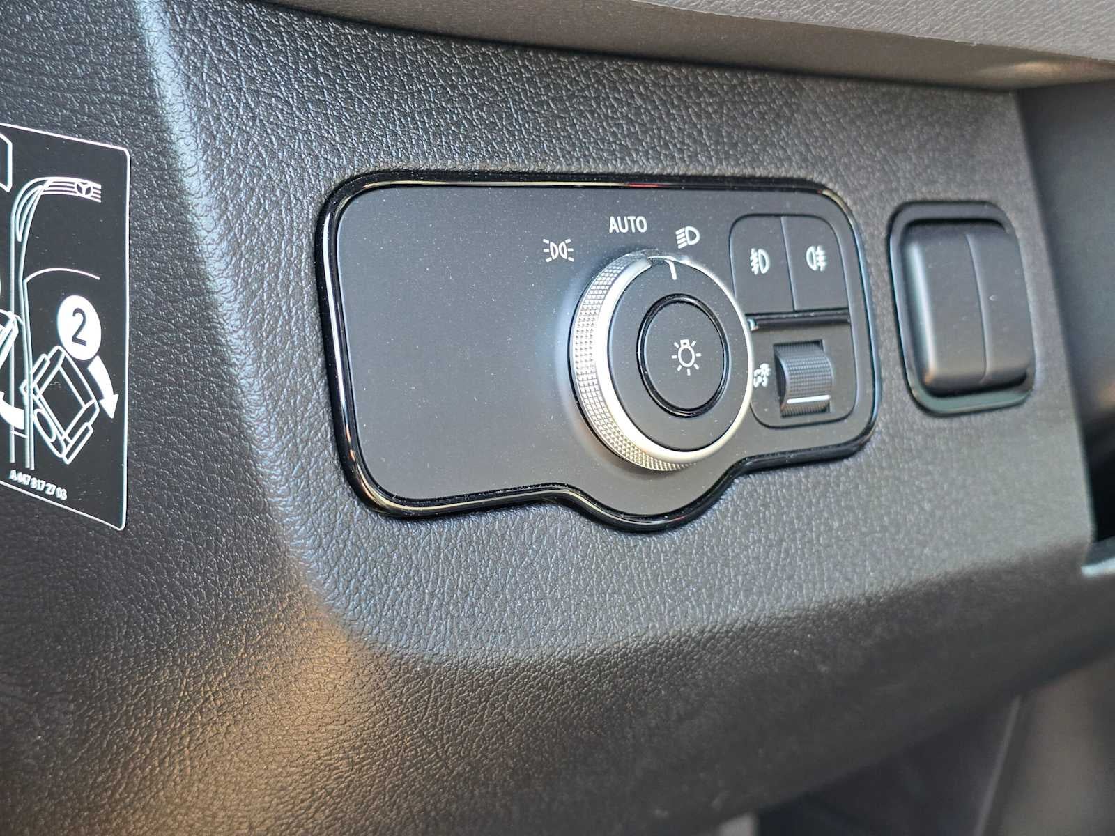 2026 Mercedes-Benz Sprinter 2500 Standard Roof I4 Diesel HO 144 AWD
