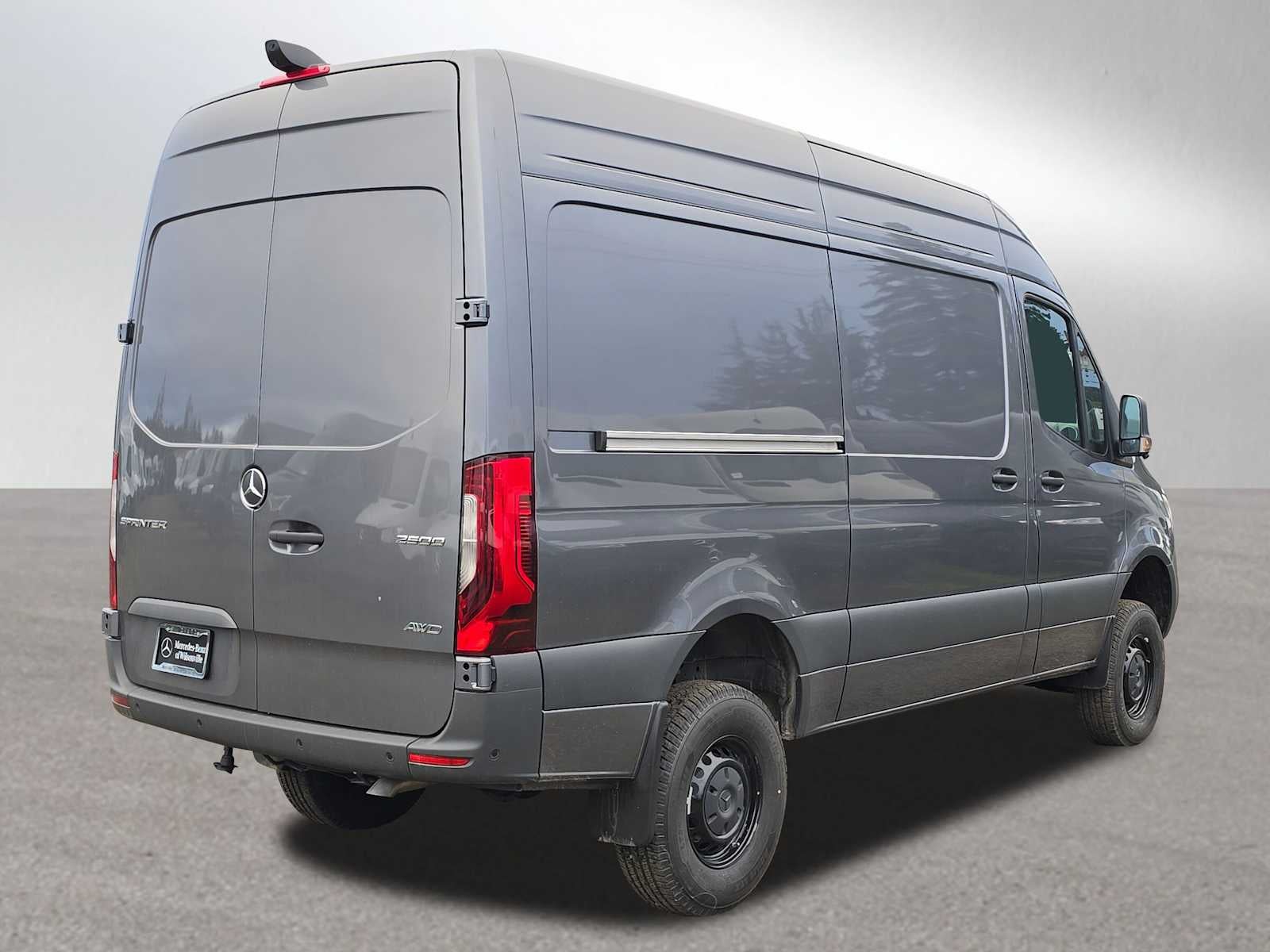 2026 Mercedes-Benz Sprinter 2500 Standard Roof I4 Diesel HO 144" AWD