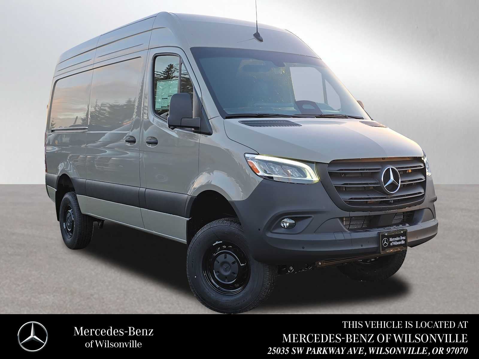 2026 Mercedes-Benz Sprinter 2500 Standard Roof I4 Diesel HO 144 AWD