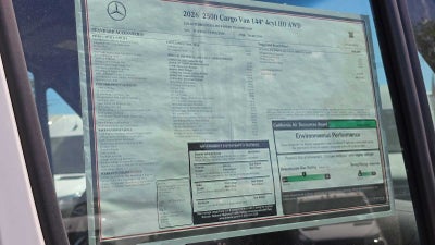 2026 Mercedes-Benz Sprinter 2500 Standard Roof I4 Diesel HO 144 AWD
